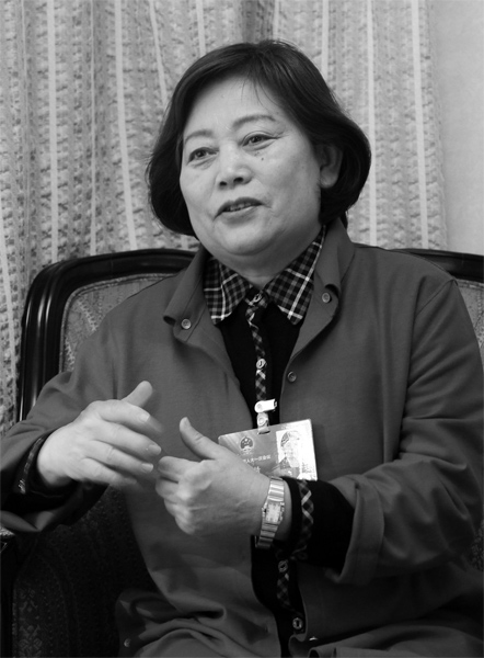 代表檔案：王繡 全國人大代表、洛陽博物館名譽館長