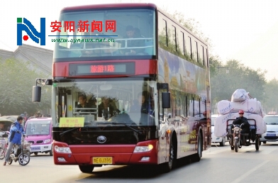 旅游專(zhuān)線(xiàn)添“新寵”雙層巴士高大上