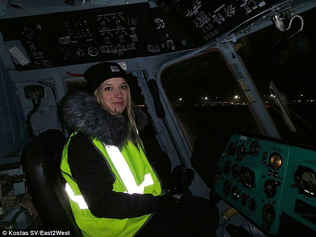 俄羅斯青年夜?jié)摍C(jī)場 進(jìn)出跑道無人發(fā)現(xiàn) 俄羅斯青年夜?jié)摍C(jī)場 進(jìn)出跑道無人發(fā)現(xiàn)