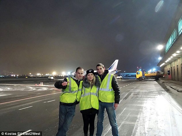 俄羅斯青年夜?jié)摍C(jī)場 進(jìn)出跑道無人發(fā)現(xiàn) 俄羅斯青年夜?jié)摍C(jī)場 進(jìn)出跑道無人發(fā)現(xiàn)