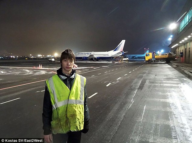 俄羅斯青年夜?jié)摍C(jī)場 進(jìn)出跑道無人發(fā)現(xiàn) 俄羅斯青年夜?jié)摍C(jī)場 進(jìn)出跑道無人發(fā)現(xiàn)