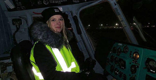 俄羅斯青年夜?jié)摍C(jī)場 進(jìn)出跑道無人發(fā)現(xiàn) 俄羅斯青年夜?jié)摍C(jī)場 進(jìn)出跑道無人發(fā)現(xiàn)