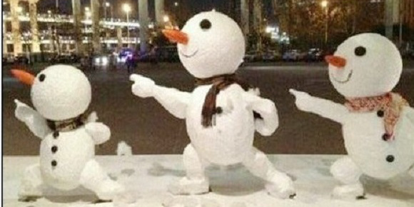 創(chuàng)意十足！日系列卡通雪人走紅