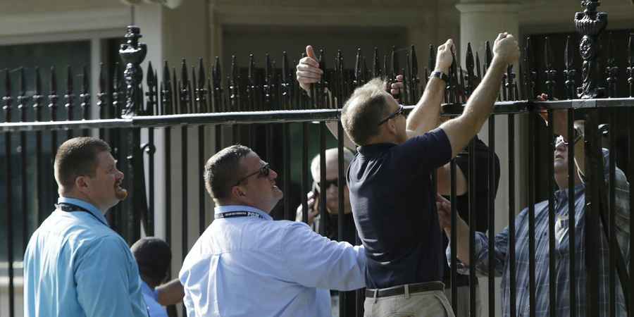 白宮護欄加裝帶刺鋼釘 白宮護欄加裝帶刺鋼釘