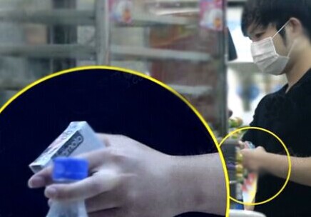 李維真超市買避孕套 李維真超市買避孕套