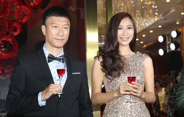 圖為孫紅雷、王駿迪夫婦。