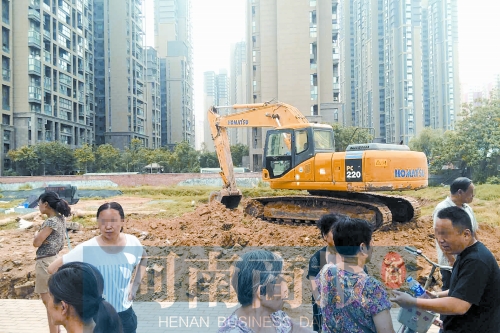 昨天，由于附近居民抗議，紅旗變電站項目再次停工