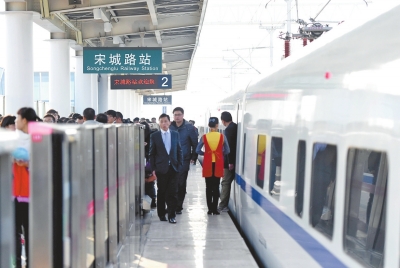 開封宋城路站今年將新建售票室 新華社/攝影 開封宋城路站今年將新建售票室 新華社/攝影