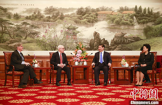 10月23日，中國國家主席習近平在北京釣魚臺國賓館會見清華大學經濟管理學院顧問委員會海外委員。