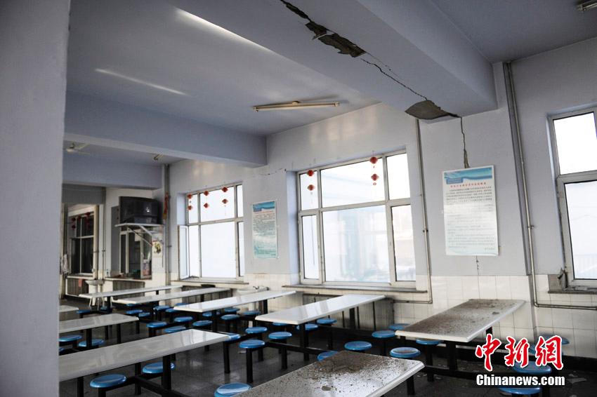 吉林松原連發(fā)地震 重災(zāi)小鎮(zhèn)幾成“空城” 吉林松原連發(fā)地震 重災(zāi)小鎮(zhèn)幾成“空城”