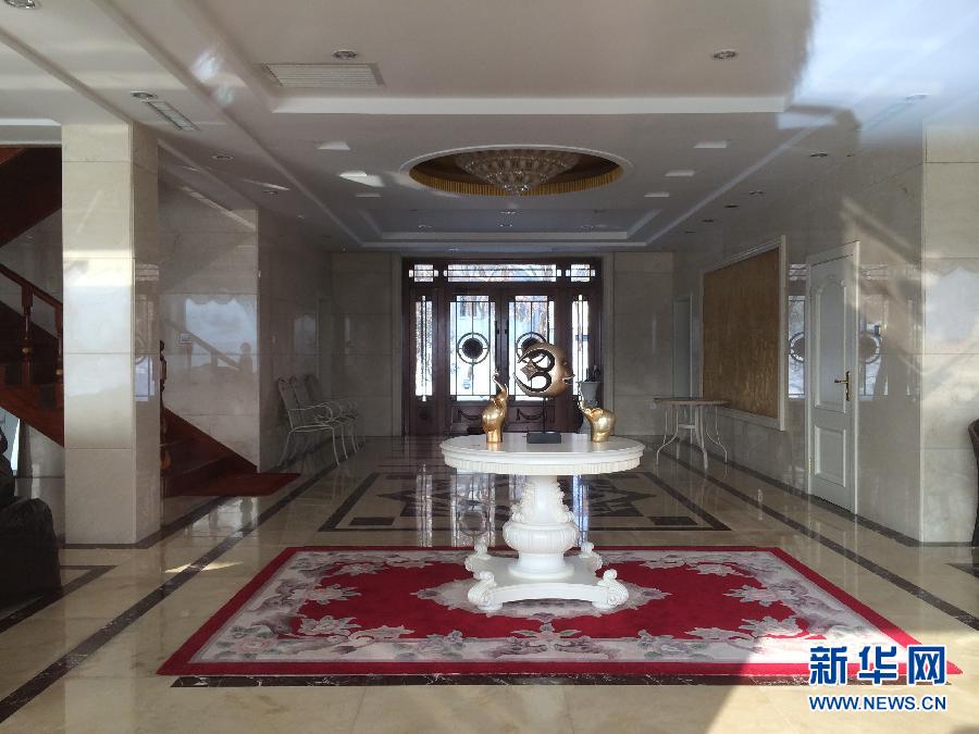 麗日山莊里的別墅大廳（2013年12月9日攝）。