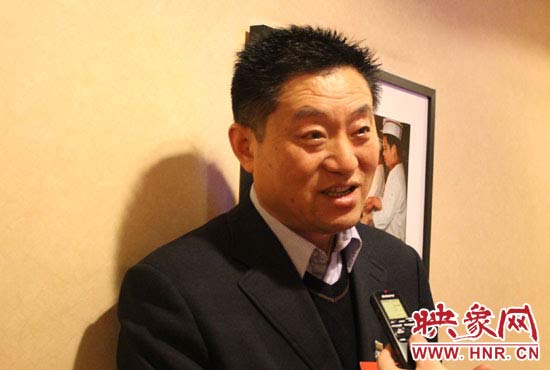 全國人大代表、輝縣市孟莊鎮(zhèn)南李莊村黨支部書記范海濤