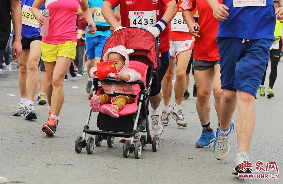 估計是最小的參與者。
