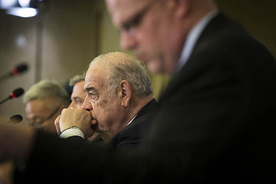 肯德基母公司百勝向消費(fèi)者道歉 與福喜斷絕關(guān)系 肯德基母公司百勝向消費(fèi)者道歉 與福喜斷絕關(guān)系