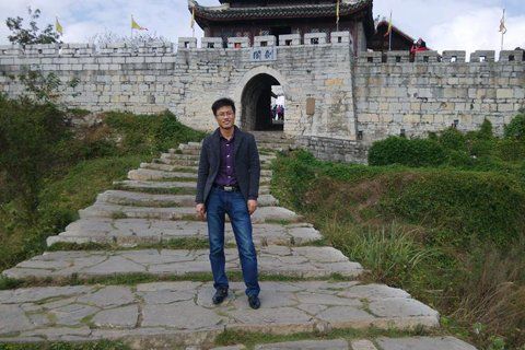 　　余某生前照。家屬供圖