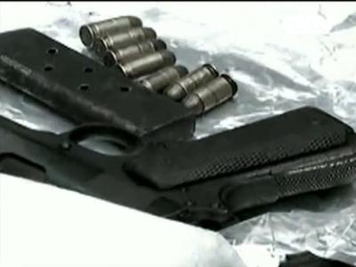 實(shí)拍公安部A級(jí)攜槍逃犯落網(wǎng) 實(shí)拍公安部A級(jí)攜槍逃犯落網(wǎng)