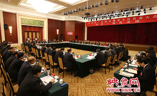 陳潤兒參加省第十次黨代會省直一團(tuán)代表團(tuán)審議