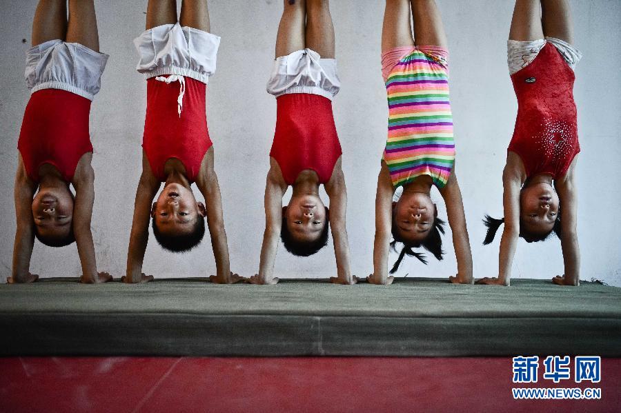 體操少年的別樣暑假 體操少年的別樣暑假