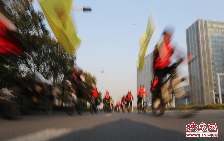 獻(xiàn)愛(ài)心、騎行天下，映象網(wǎng)騎行車(chē)友樂(lè)翻天