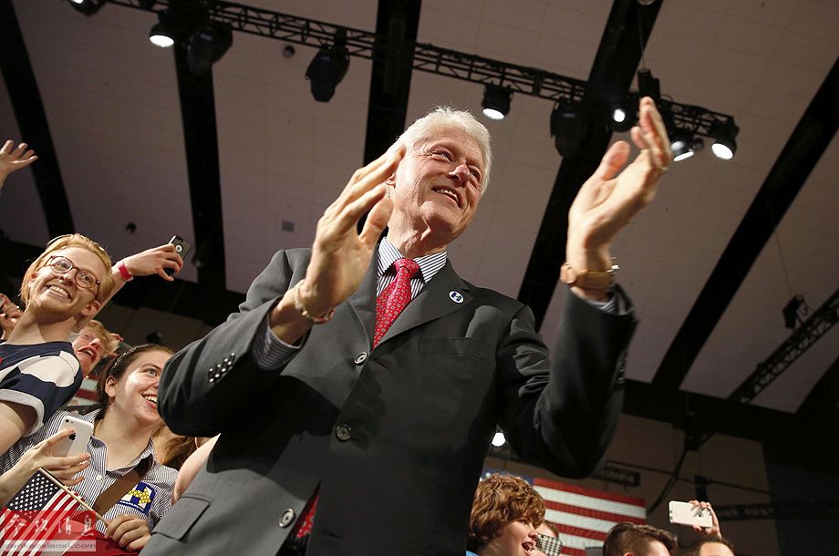 各國領導人退休后都干啥？小布什刷盤布朗教書