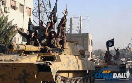 伊拉克叛軍用美男計(jì)打圣戰(zhàn) 色誘大批少女當(dāng)性奴 伊拉克叛軍用美男計(jì)打圣戰(zhàn) 色誘大批少女當(dāng)性奴