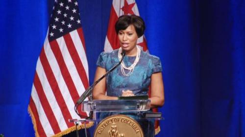 穆麗爾·鮑澤成為了華盛頓歷史上第一位非裔女市長(zhǎng)。