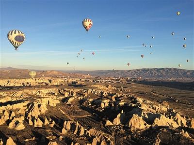 土耳其一熱氣球遇強(qiáng)風(fēng)墜落 中國女留學(xué)生身亡 土耳其一熱氣球遇強(qiáng)風(fēng)墜落 中國女留學(xué)生身亡