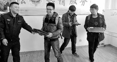 男子為做手術(shù)回母校偷竊價值30余萬元物品 男子為做手術(shù)回母校偷竊價值30余萬元物品