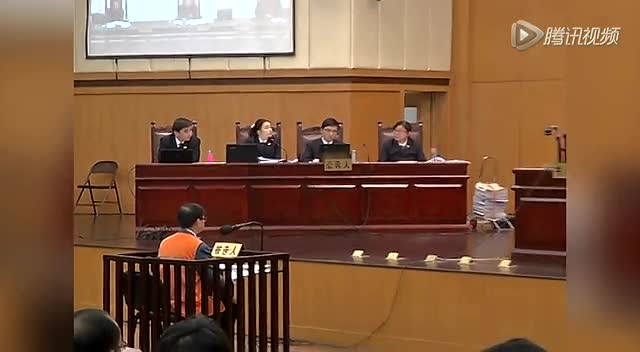 大學(xué)校長被曝有6情人 公訴人:作為你學(xué)生我很悲哀截圖 大學(xué)校長被曝有6情人 公訴人:作為你學(xué)生我很悲哀截圖