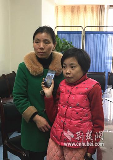 25歲少女患怪病“逆生長” 半年矮了13厘米(圖) 25歲少女患怪病“逆生長” 半年矮了13厘米(圖)