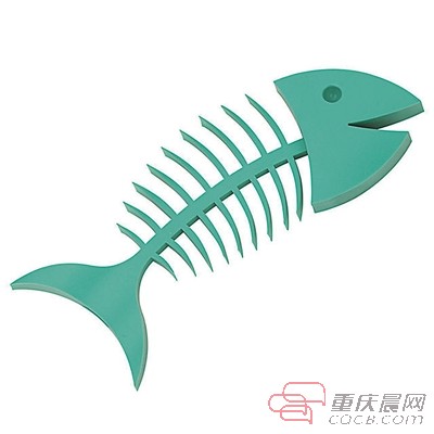 守著稱重的魚，吃起來好像沒那么多，他們玩起了“魚骨拼圖”…… 魚骨 拼圖
