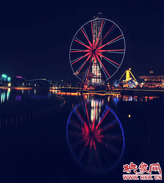 歡樂(lè)谷將全面進(jìn)入二維碼入園階段(映象網(wǎng)供圖) 歡樂(lè)谷將全面進(jìn)入二維碼入園階段(映象網(wǎng)供圖)