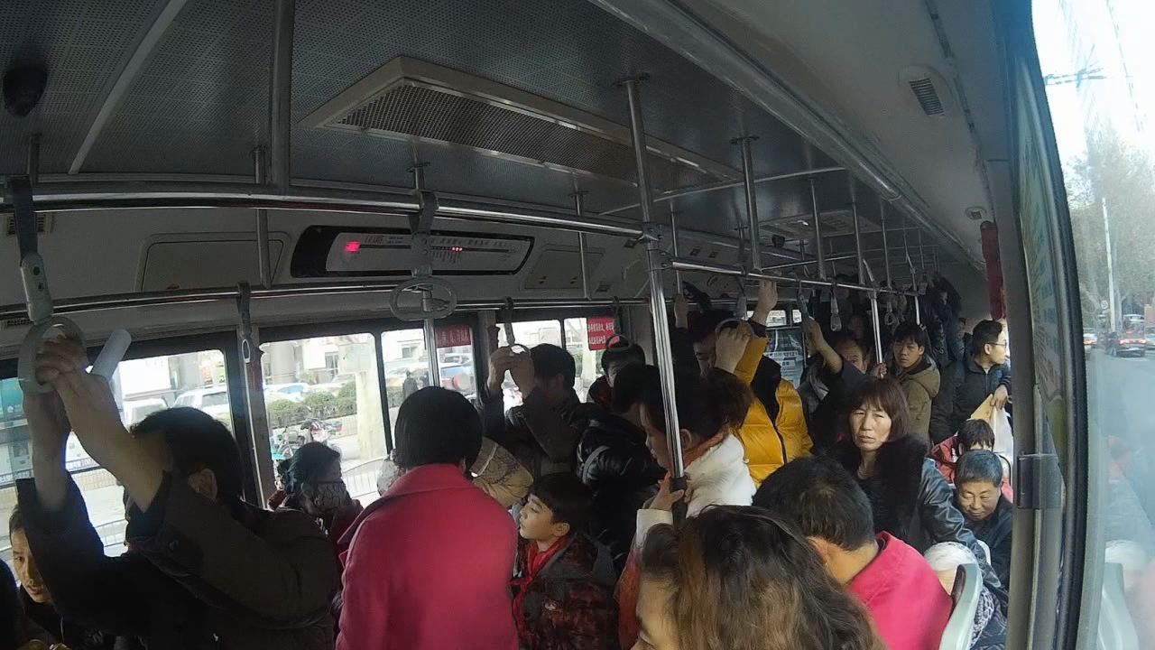 陌生人向你借手機 給嗎？