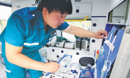 每個(gè)比賽，醫(yī)護(hù)人員都會提前出現(xiàn)