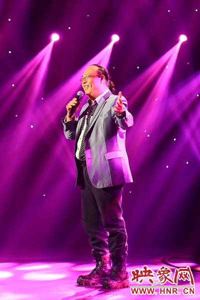 李春明獻(xiàn)唱《You raise me up》拉攏90后粉絲 李春明獻(xiàn)唱《You raise me up》拉攏90后粉絲