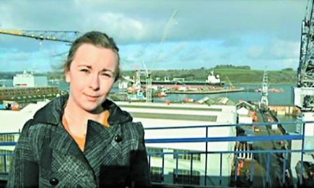 娜塔莎·史密斯在開(kāi)羅采訪總統(tǒng)大選 娜塔莎·史密斯在開(kāi)羅采訪總統(tǒng)大選